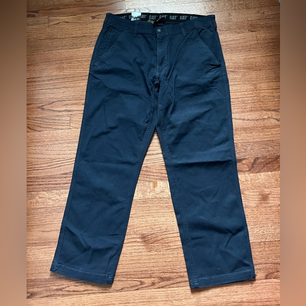 NWT‎ CAT Navy Utility Pant Men's size 36x29